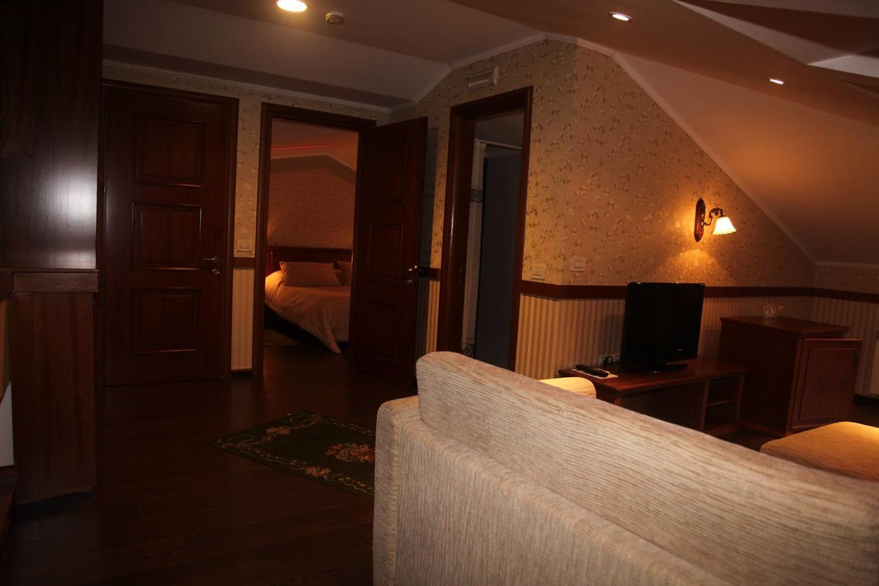 Vila Sigal Pogradec Exterior photo